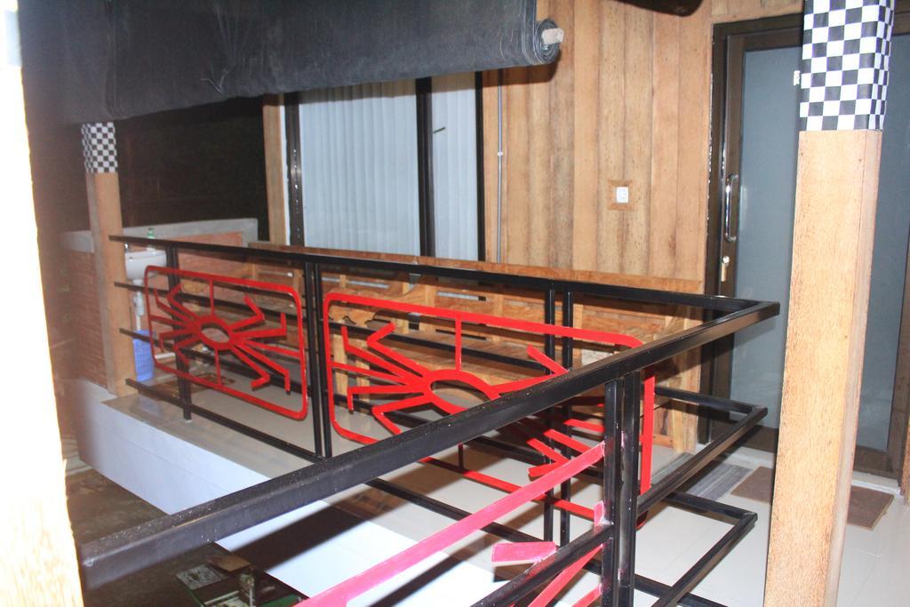 Homestay Kota Baru Jepara Exterior photo